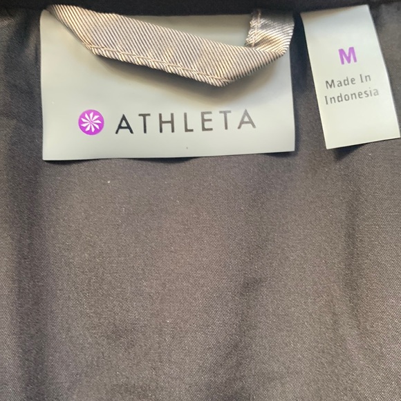 Athleta Women's Responsible Goose Down Flash Bomber Puffer Size:Medium - Picture 3 of 11